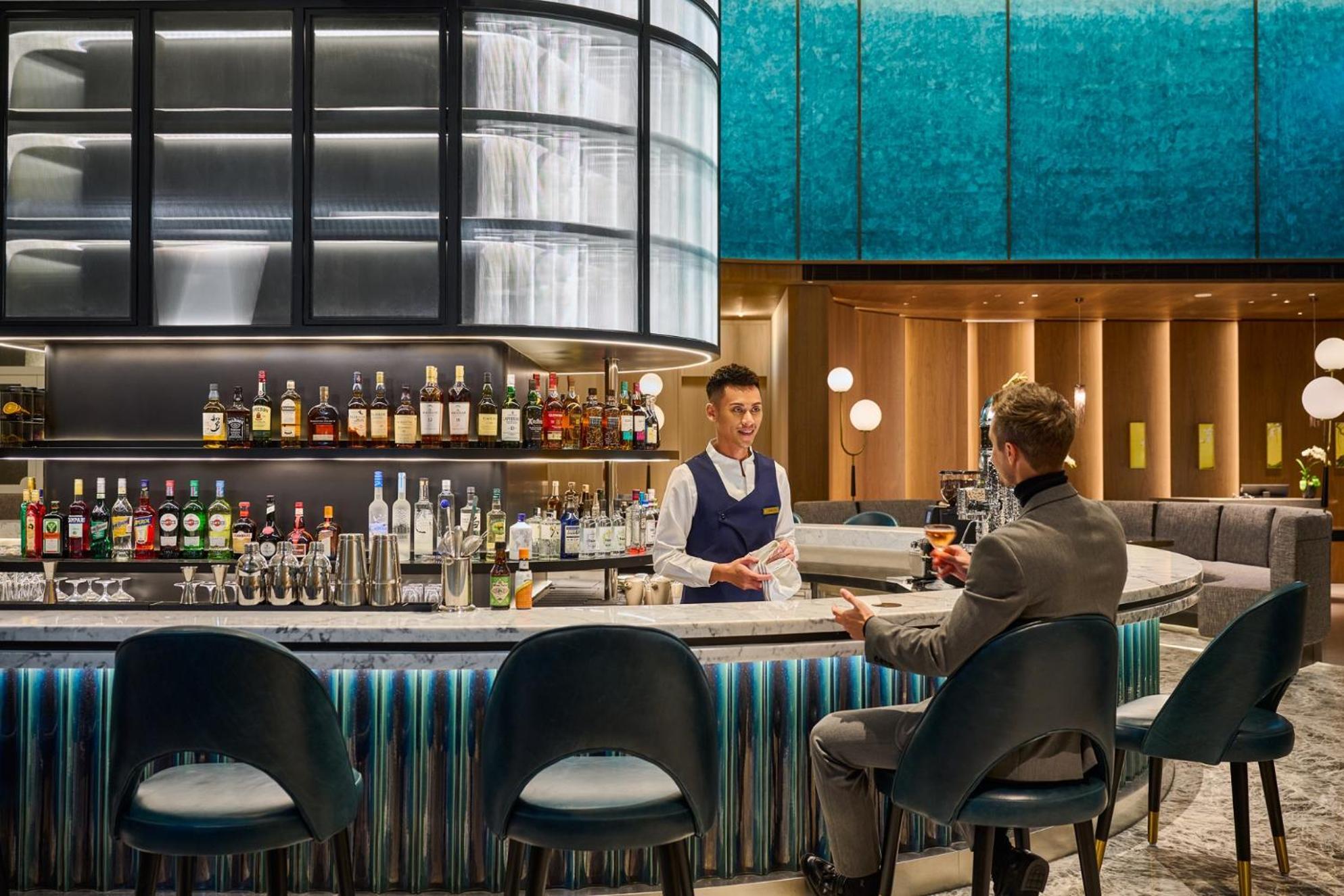 Intercontinental Kaohsiung By Ihg Hotel Exterior foto The bar at the new lounge
