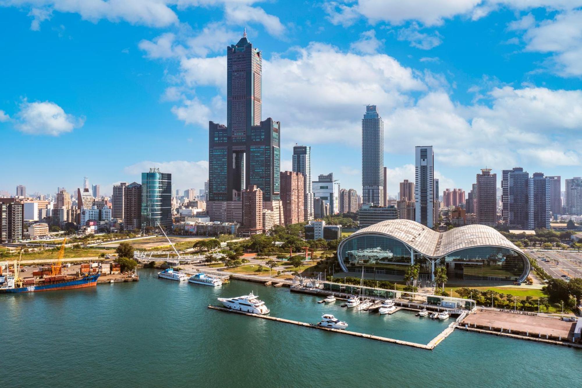 Intercontinental Kaohsiung By Ihg Hotel Exterior foto Kaohsiung